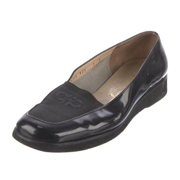 salvatore Ferragamo Authentic Womens Solid Black Patent Leather Loafers 7 - Picture 1 of 8
